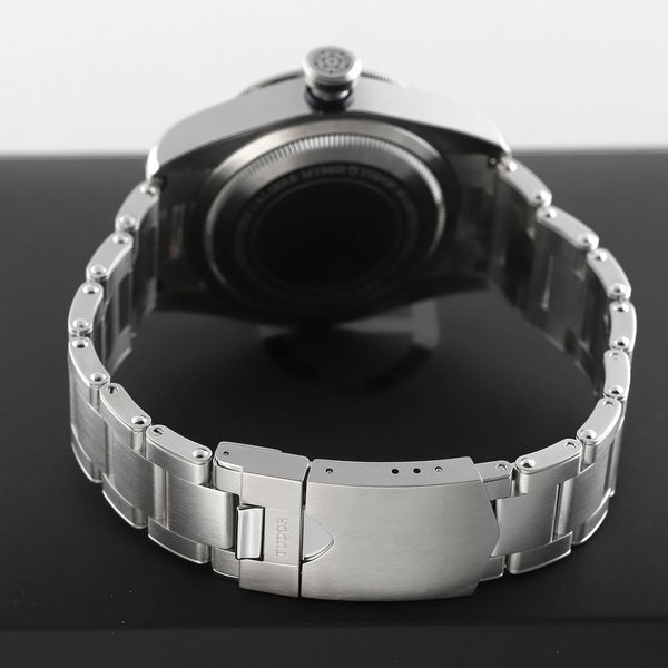 Tudor Black Bay M79230B-0008
